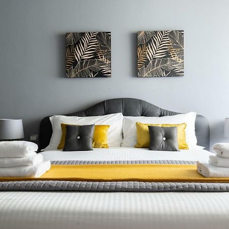 Grancini 6 - Pagano City Life Luxury Apartment ! Milánó Kültér fotó